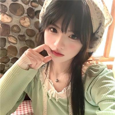 莱拉在海法